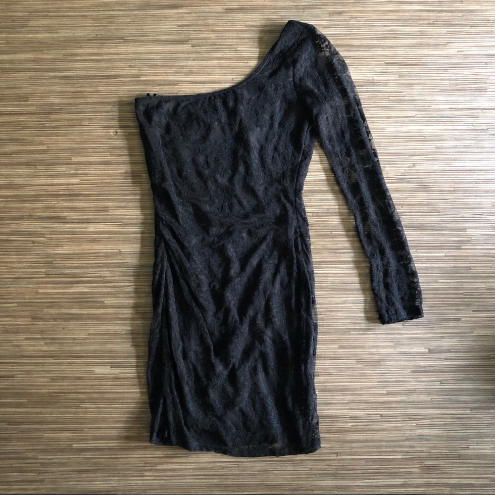 Papaya black lace long sleeve mini dress